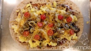 21 Day Fix Flatout Breakfast Pizza 07