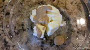 Grilled Cheese Sandwiches with Cheddar and Shallot 1