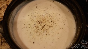 Southern-Style White Gravy 7